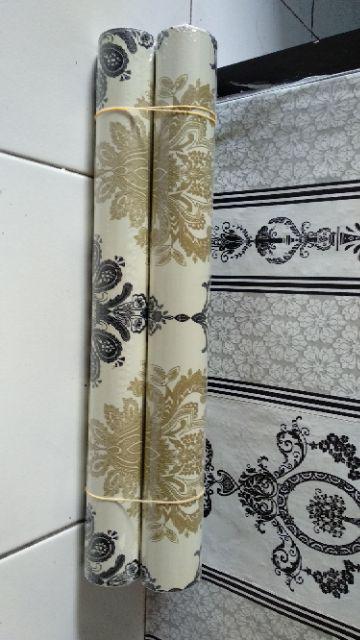 Wallpaper Stiker Gold Batik Elegant Ukuran 45cm X10m