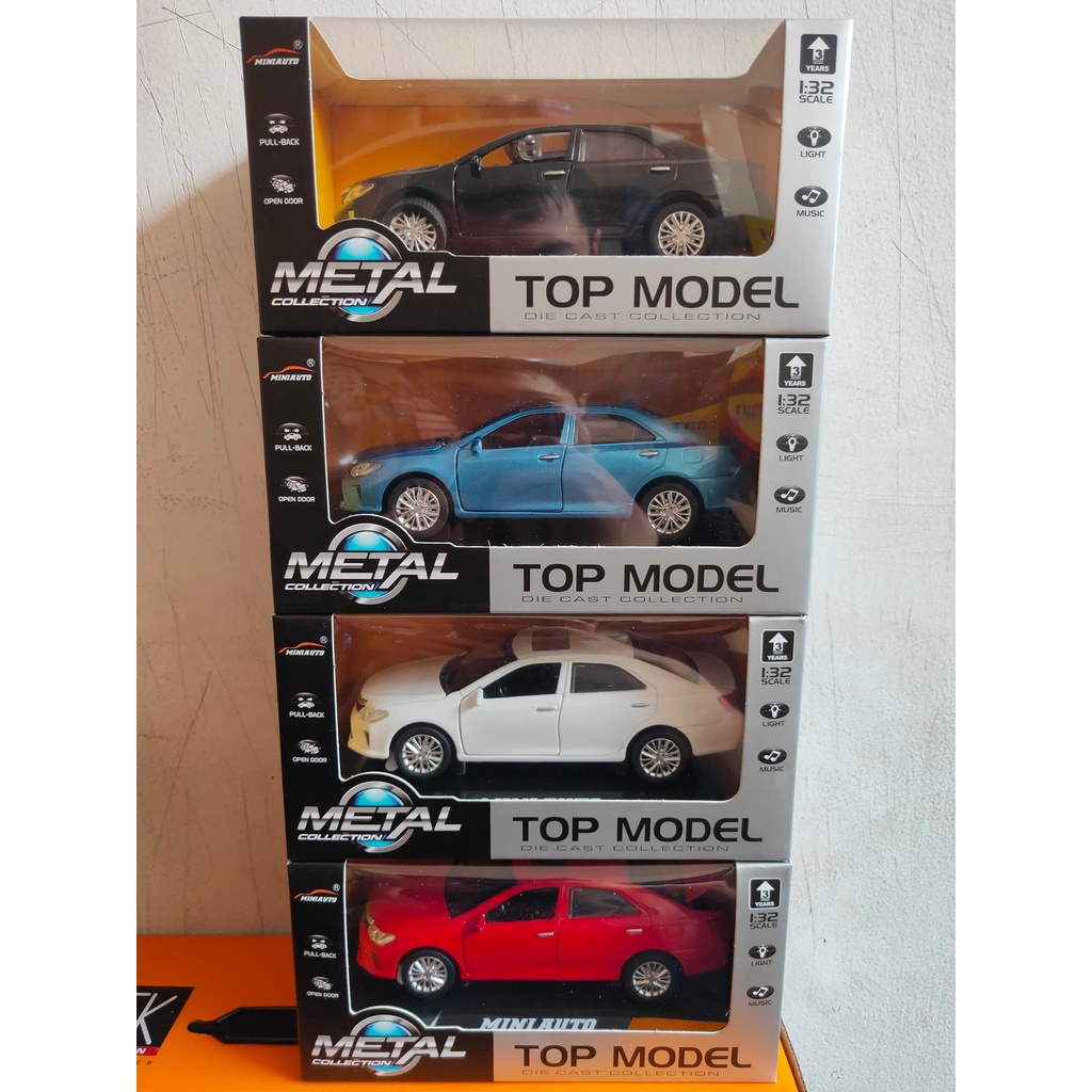 Mobil MiniAuto Diecast - Toyota Camry Skala 1:32
