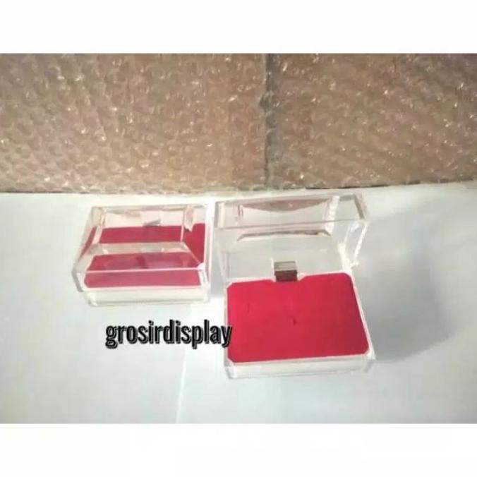 Patung Manekin Wanita Tiang Kaki Kayu Pajangan Display Butik Toko Baju