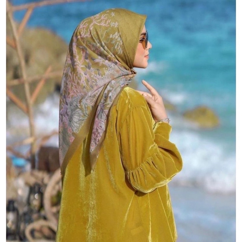 buttonscarves mermaid series mustard