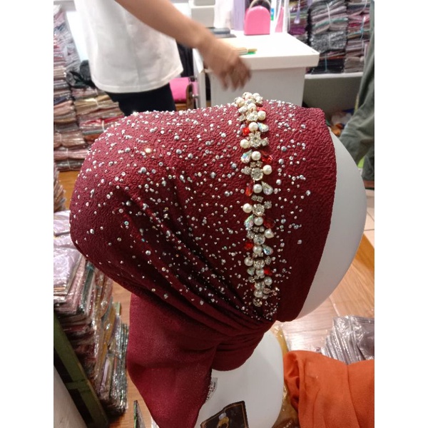 kerudung pesta swarosky mewah BY. Bugis hijab