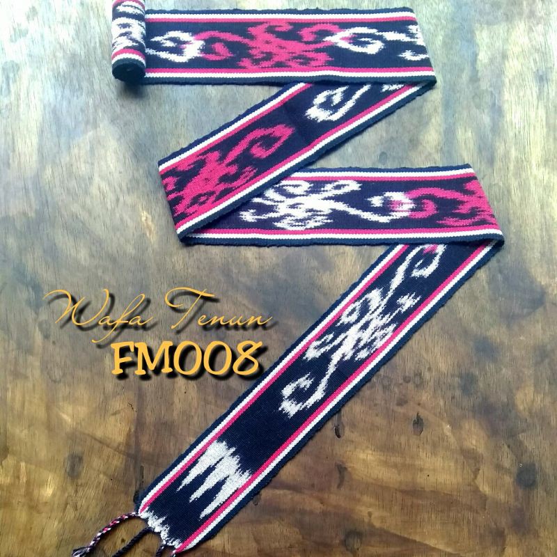 Tenun Ikat Kepala Lombok