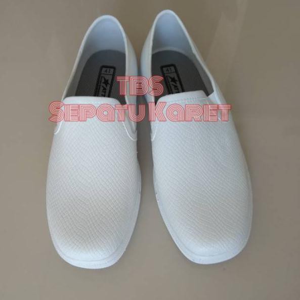 Top Produk.. TBS Sepatu Karet Pria Warna Putih APD non medis Att Sa 01