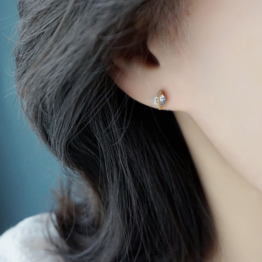 Anting Stud Zircon Berlian Imitasi Bahan S925 Sterling Silver Lapis Emas Gaya Retro Punk Korea Untuk Wanita