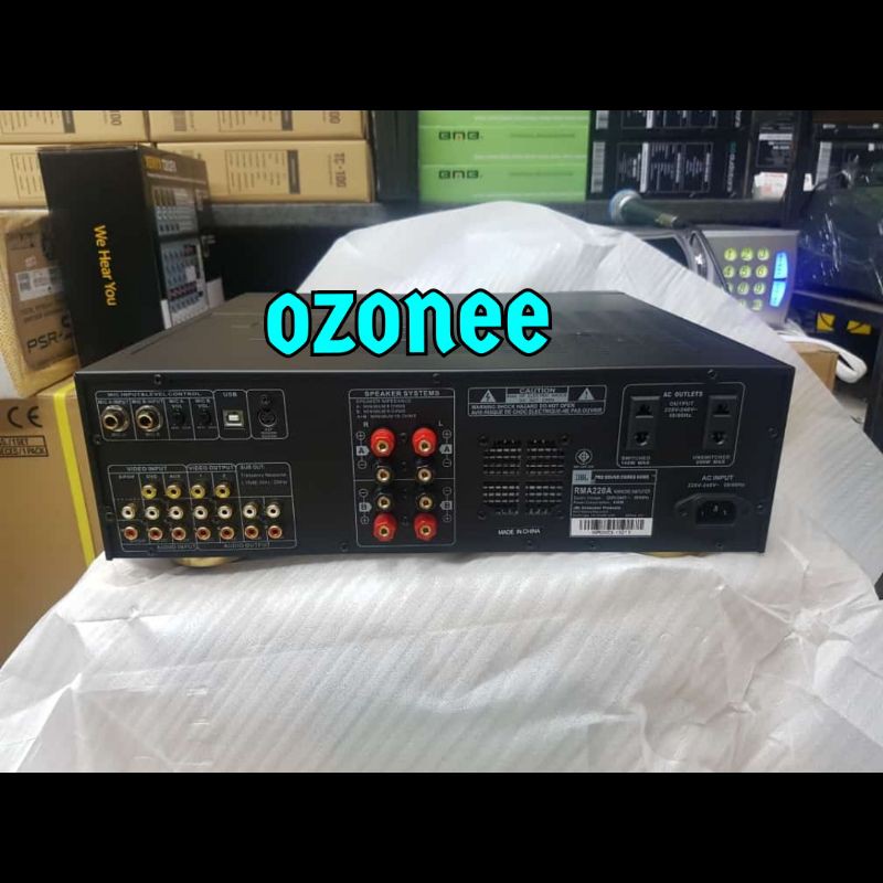 JBL RMA 220 A DIGITAL AMPLIFIER KARAOKE ORIGINAL