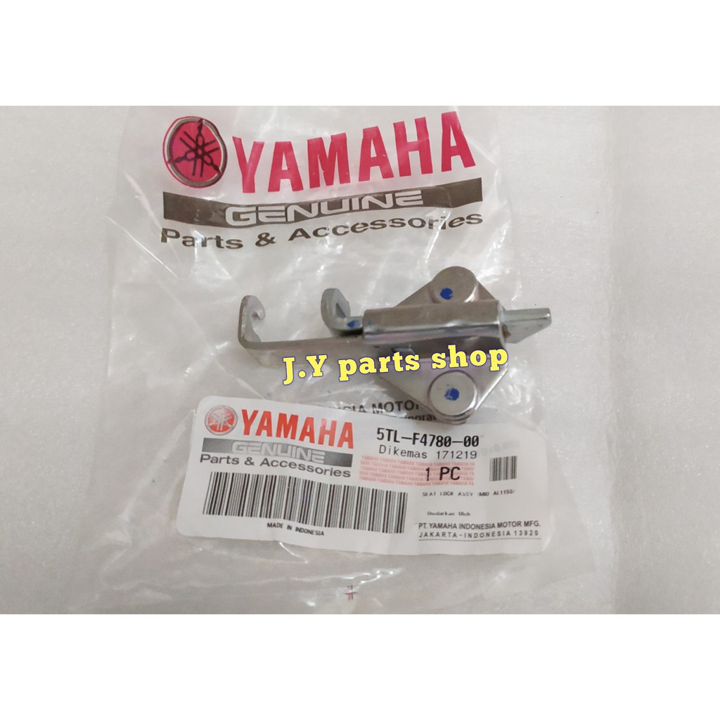 engsel kunci jok seat lock mio sporty smile soul fino karbu - mio j . mio gt original 5tl-f4780-00