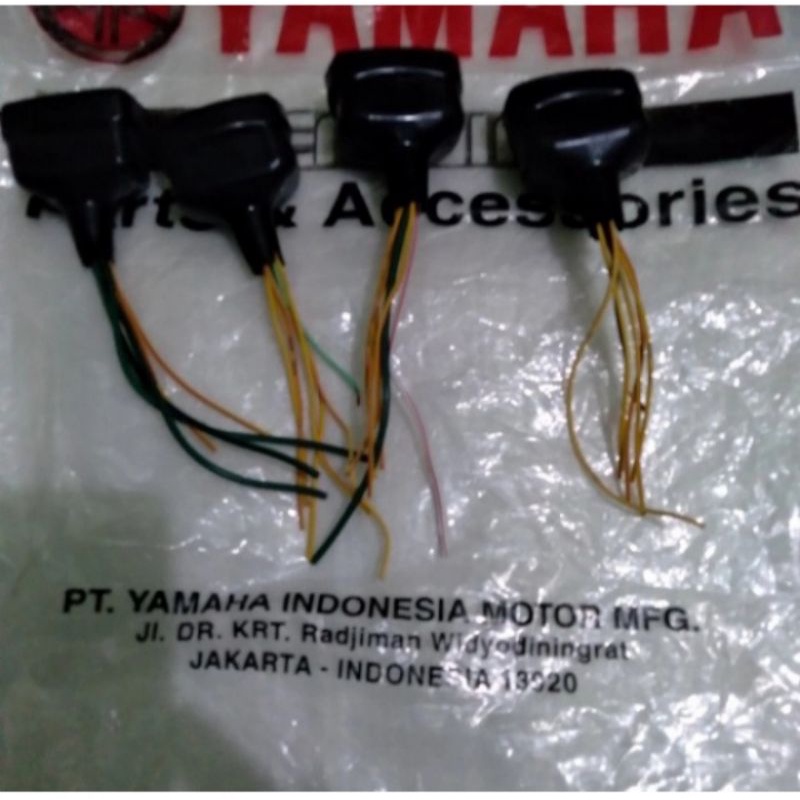 KABEL SOKET KIPROK YAMAHA R25 ORIGIONAL
