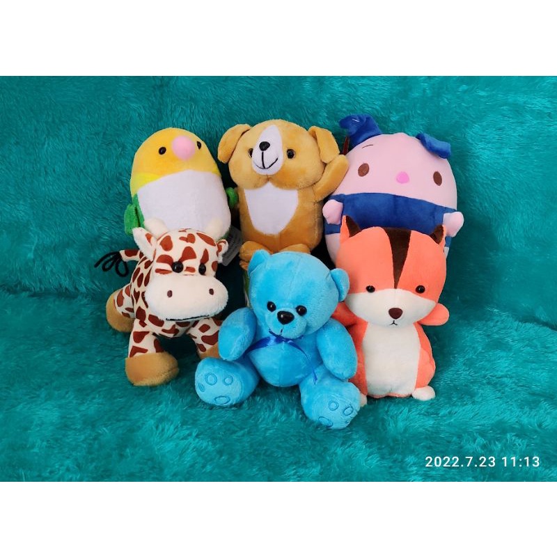 Boneka capit kecil