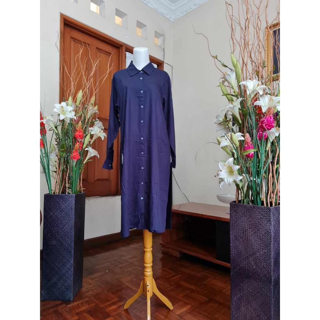 Blus tunik biru dongker