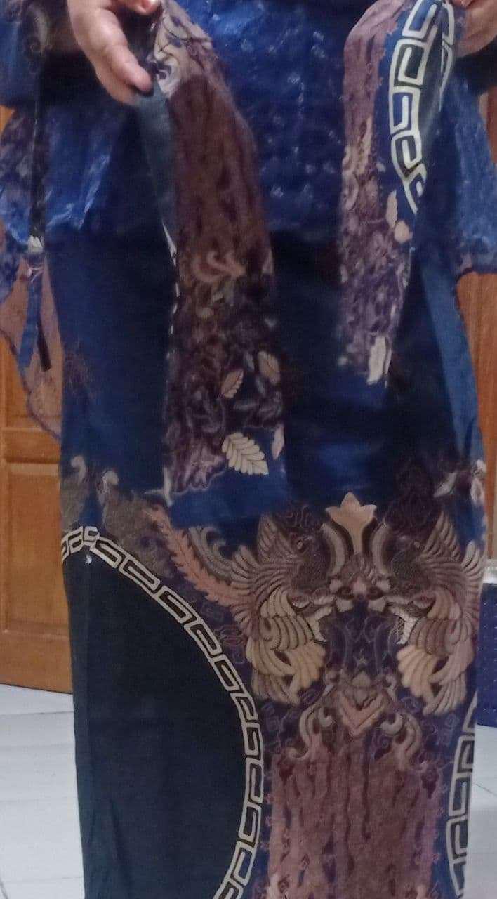 Batik Couple Kebaya Tunangan Pinguin Filya Wisuda Seserahan Kondangan