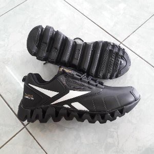 Terbaru  sepatu running reebok zigtech  Diskon