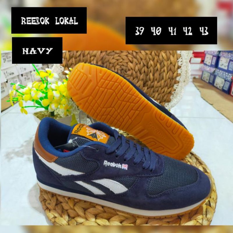 SEPATU CASUAL REEBOK COWOK