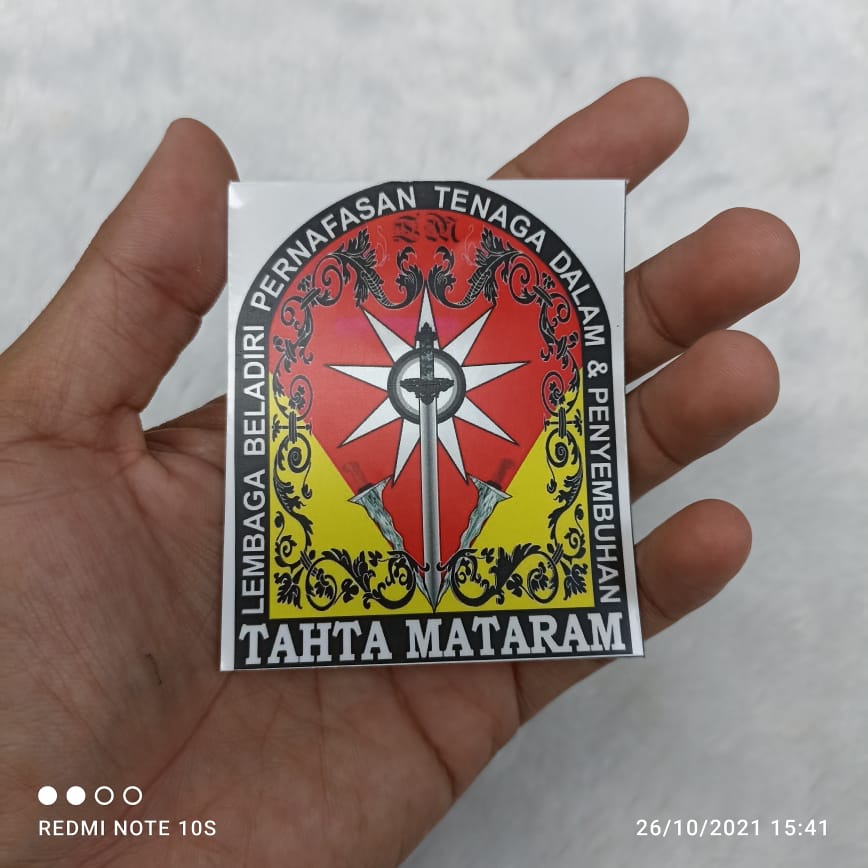 

Stiker Logo Tahta Mataram Lembaga Pendidikan Ilmu Spiritual dan Olahraga Pernafasan Stiker Vinyl Mengkilap