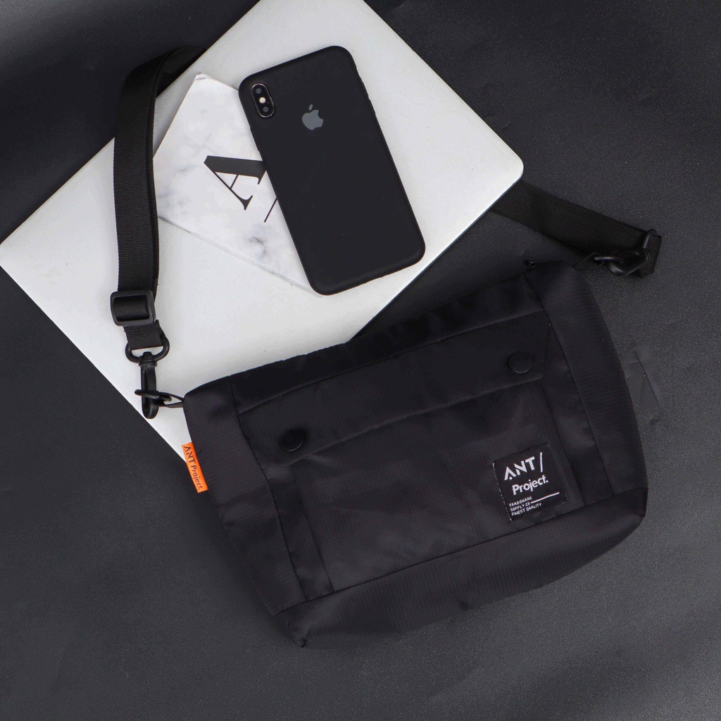 ANT PROJECT - Sling Bag HINATA - Black - Tas Selempang Pria