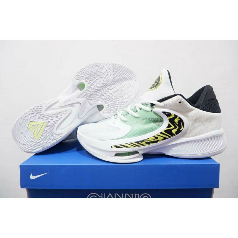 SEPATU BASKET ZOOM FREAK 4 LOW BARELY VOLT