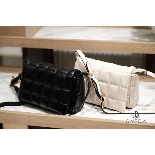 

Oneda Tas Selempang Wanita #F6952