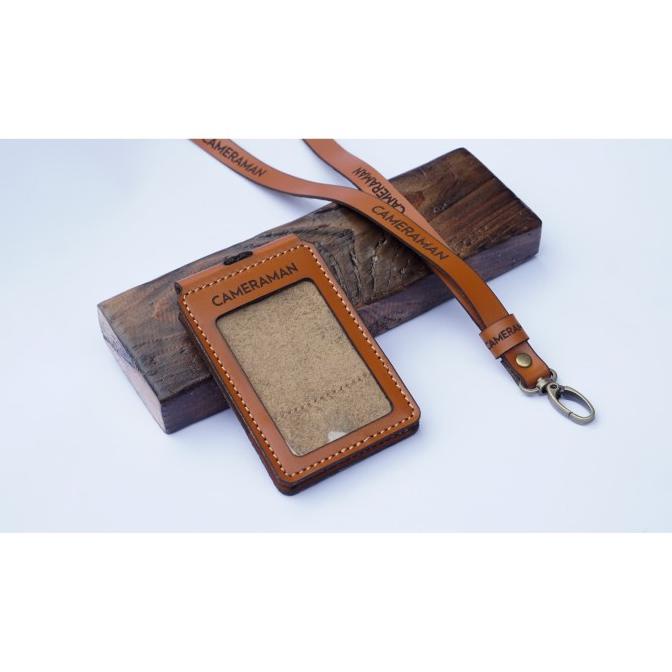

[[COD]] CUSTOM ID CARD HOLDER / NAME TAG KULIT SAPI ASLI - Pull up Tan / CG HEMAT Kode 623