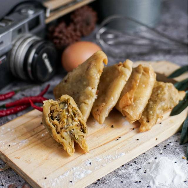 

Samboza Daging Cabe Ijo