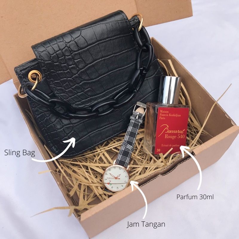 

KADO PACAR/KADO CEWEK/KADO WISUDA/KADO ULANG TAHUN PACAR/