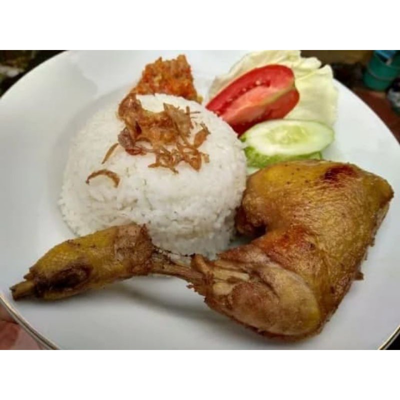 

Paket Nasi Ayam Goreng - Qday Bunda