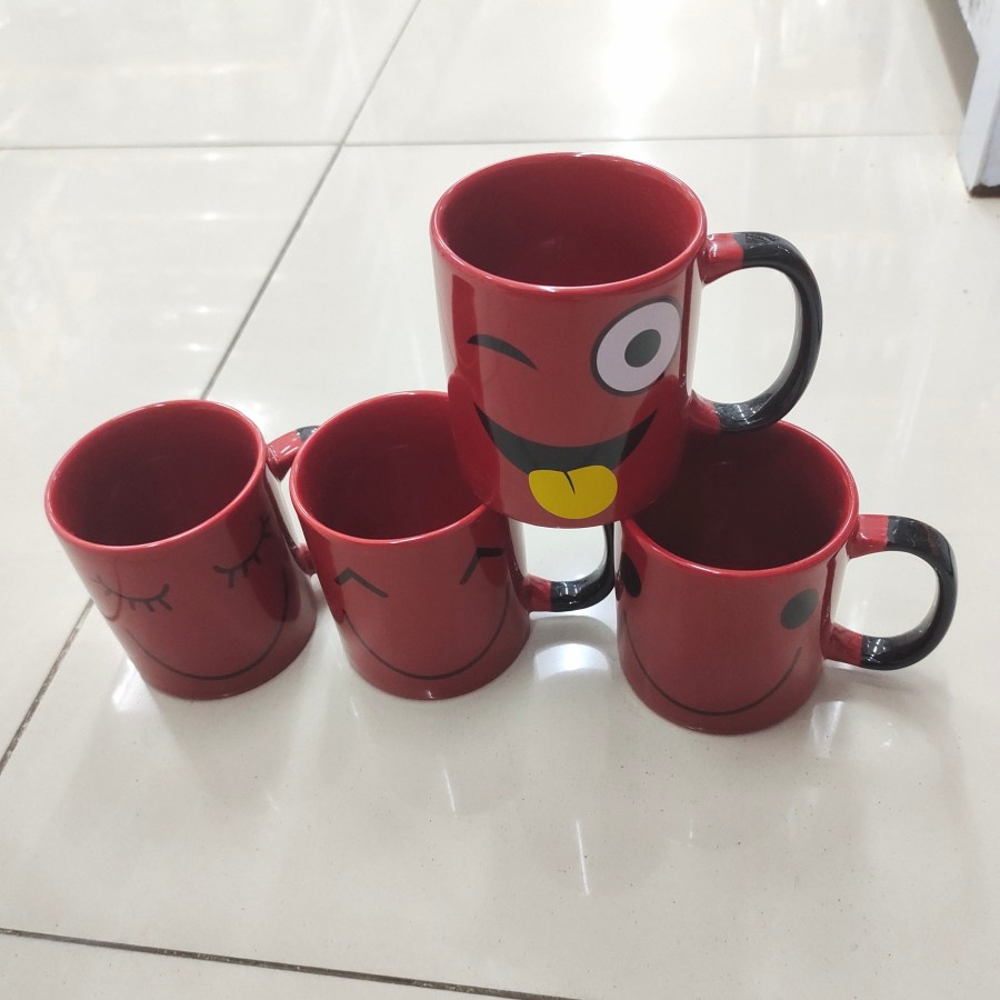 Gelas cantik kramik coffee merah kopin
