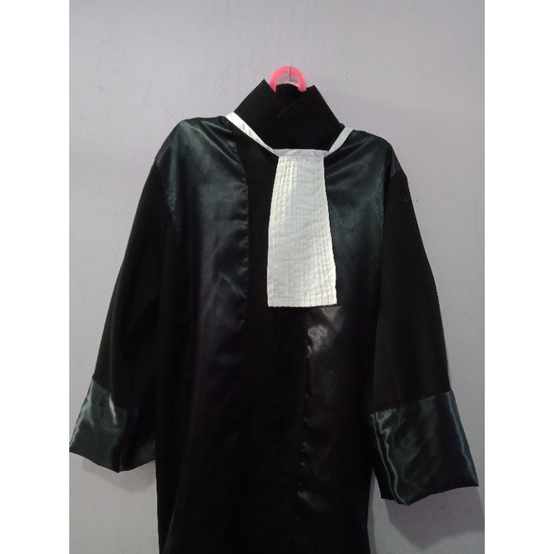 Baju Toga Jaksa Hakim