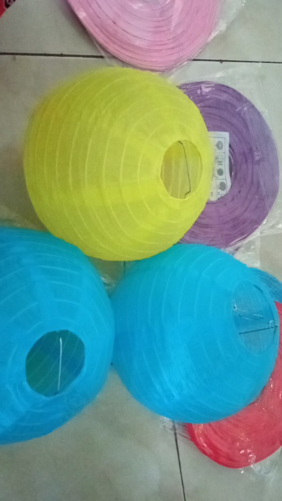 Lampion Kain Polos Warna Warni 20cm 8inch