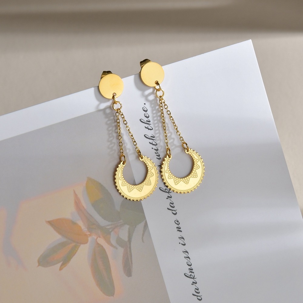 MORYMOSHI E176 Bulan Sabit Anting Titanium Stainless Anti Karat Anti Luntur Fashion Korea