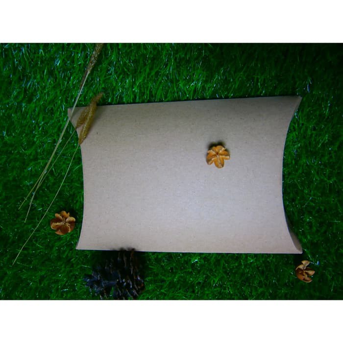 

READY STOCK PILLOW BOX/KOTAK KADO BROWN KRAFT 280 gr, ukuran 15,3 X 11,5 X 3,5 Cm