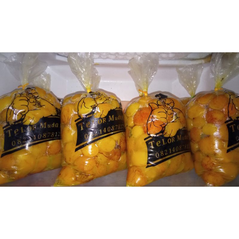 Uritan ayam/ telur muda/ umpan mancing