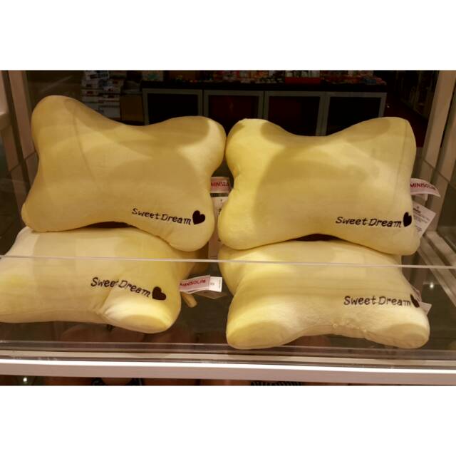 MINISO ORIGINAL Bone shaped pillow sweet dream Yellow. Bantal leher miniso murah. Ready surabaya