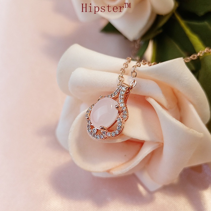 Hot Fashion Elegant Oval Pattern White Jade Pendant Rose Gold Necklace