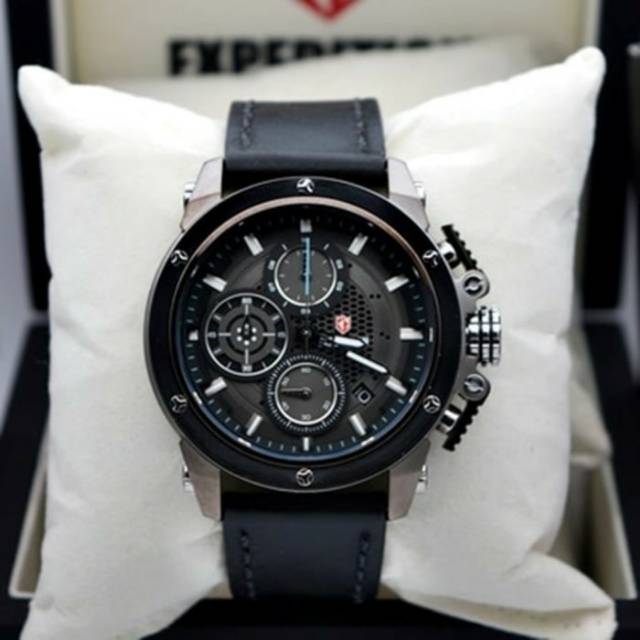 Jam Tangan Pria Expedition E 6748 Silver Black