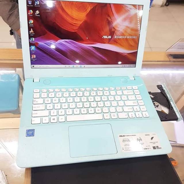 ASUS X441NA N3350U 4GB 500GB WIN 10