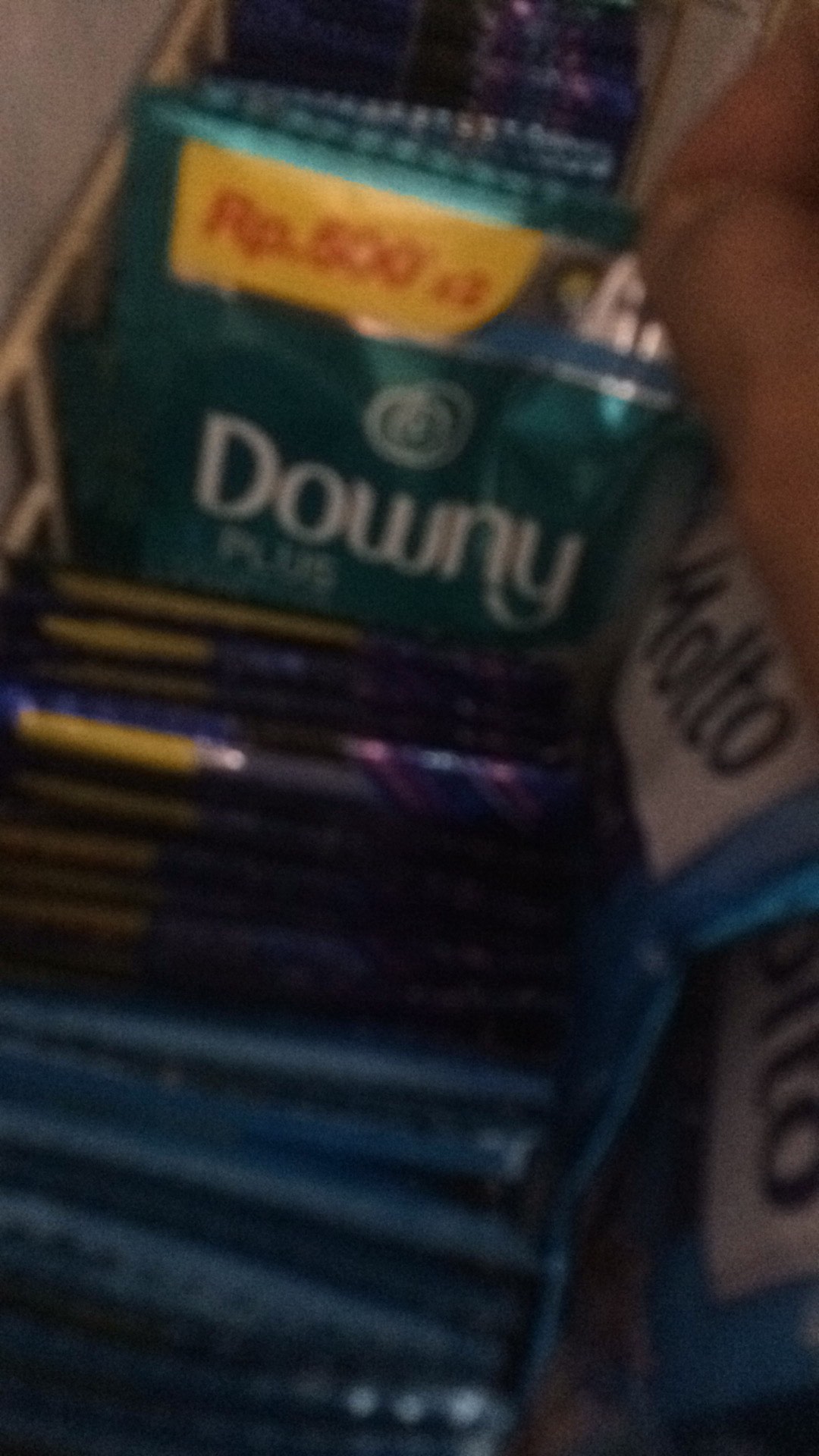 Downy Anti Apek Renceng @500 Sachet (1 Renceng Isi 24 Pcs)
