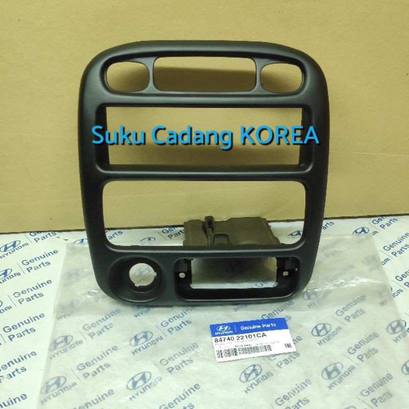 Panel Assy Center Facia Rumah Tape Hyundai Accent Bimantara Cakra