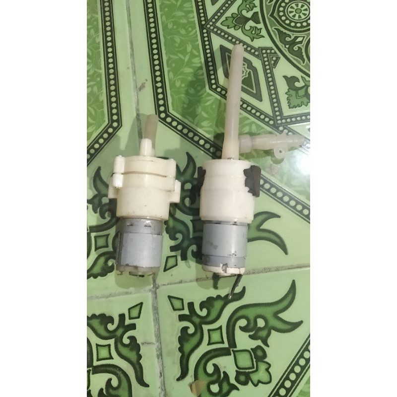 Dinamo pompa galon 12 volt bekas kondisi On