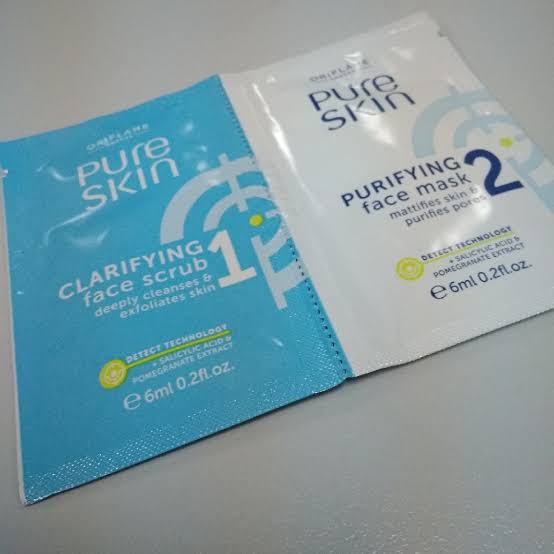 Pure skin clarifying face scrub sachet