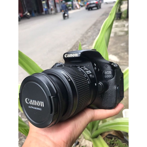 kamera Canon 600 D like New Lengkap Box