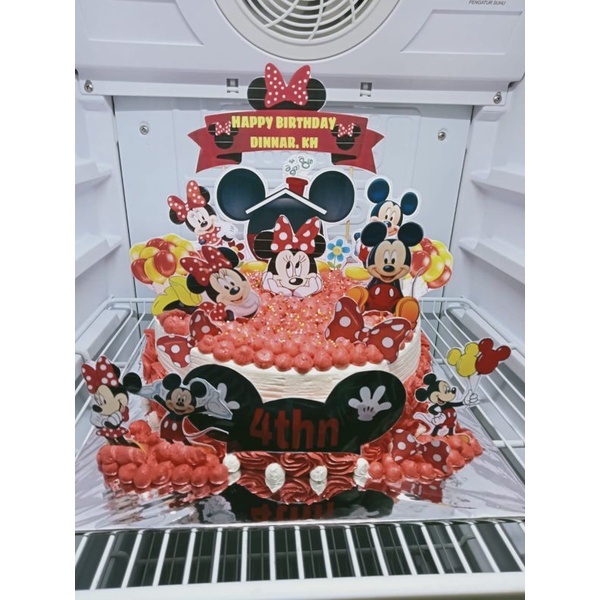 

mickey mouse cake