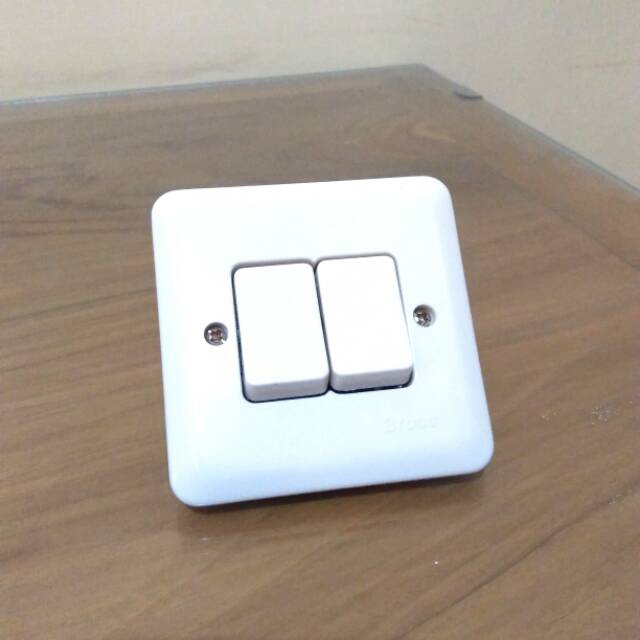 Saklar listrik tombol 2 merk Broco