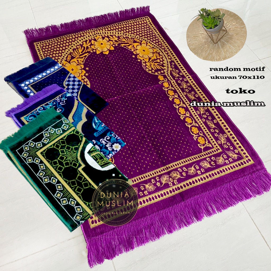 Sajadah Turki Turky Dewasa Tebal Halus Ukuran 70x110cm Sejadah Impor Turkey Perlengkapan Muslim Sauvenir Sajadah