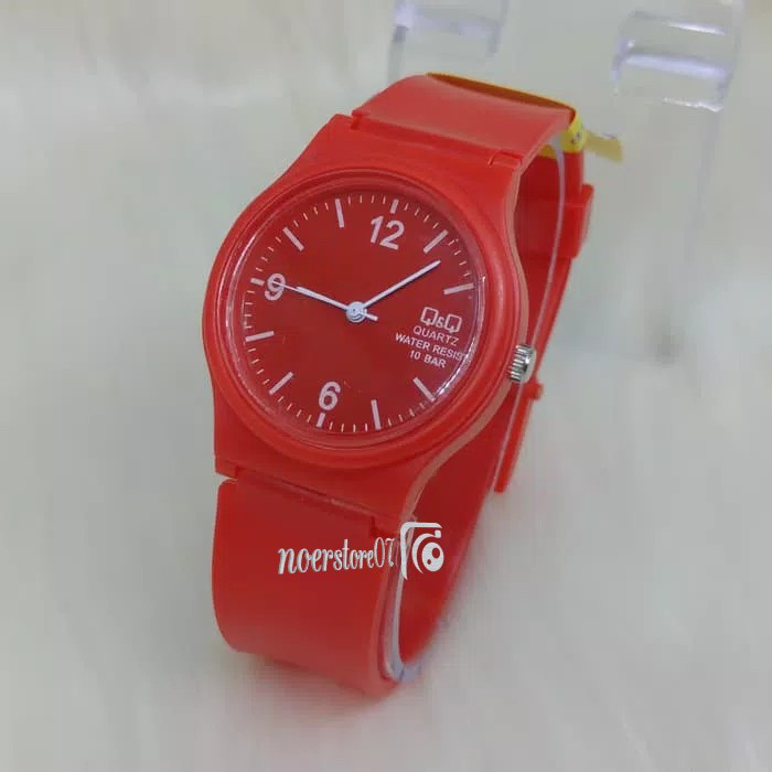 JAM TANGAN ANAK WANITA QQ QNQ Q Q VP46 MERAH