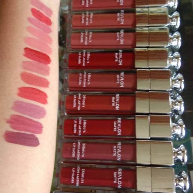 Lipstik Revlon pentul silver lusinan