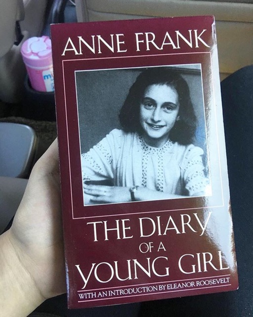 Preloved novel Anne Frank (best seller) original murah