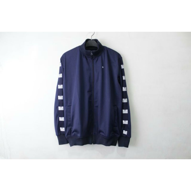 JAKET TRACKTOP WEEKEND OFFENDER TAPED PREMIUM ORIGINAL