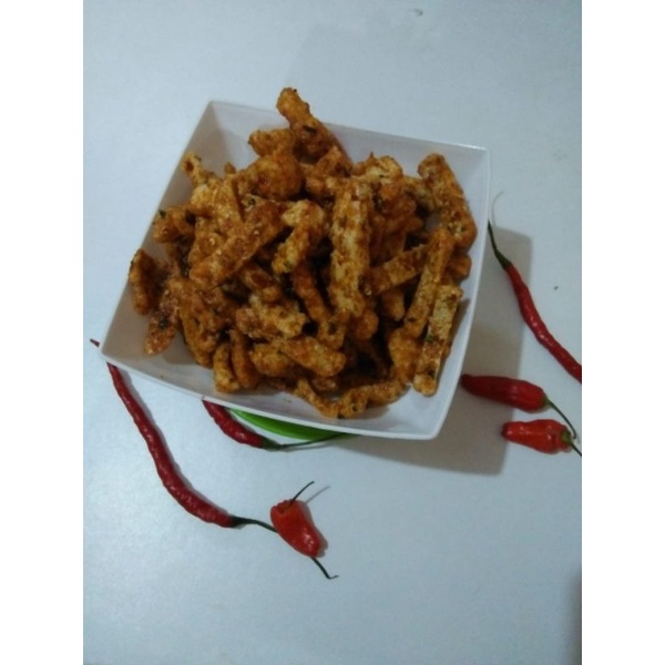 

Basreng pedas mamanyemil