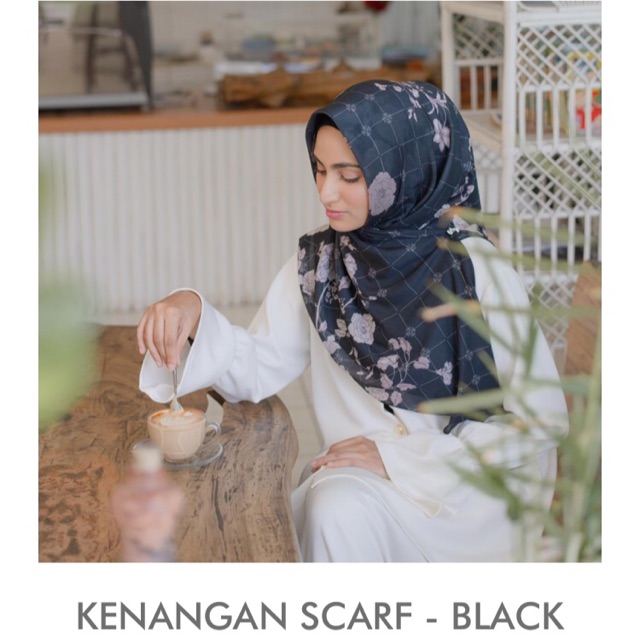 Kenangan scarf black Vanilla hijab