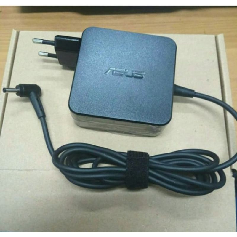 Adaptor charger ORIGINAL Asus UX430U UX303U UX430UA UX303UA UX303UB