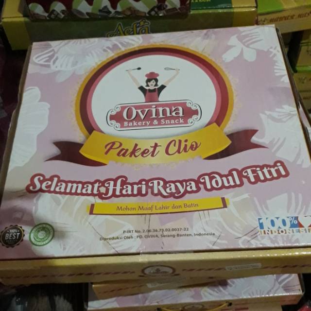 

Ovina Clio kue lebaran